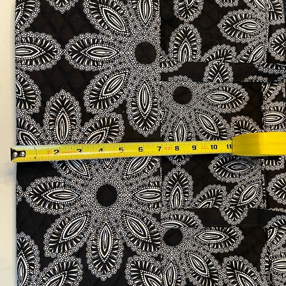 NWO tags Vera large tote in black and white - Picture 3 of 4